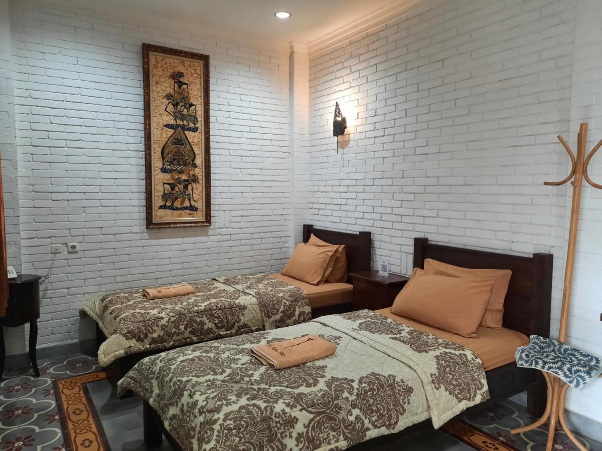 The Satu Stay Kayen Kejayan Ngoại thất bức ảnh