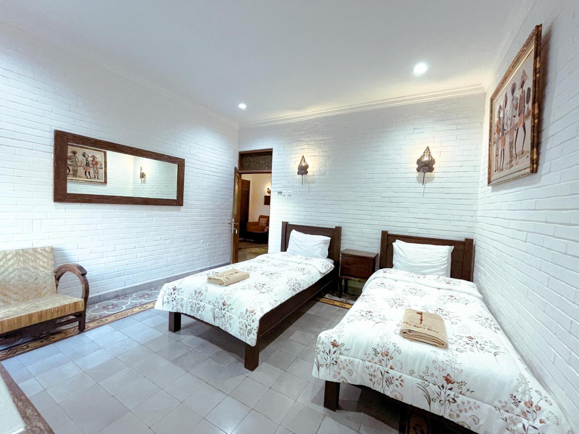 The Satu Stay Kayen Kejayan Ngoại thất bức ảnh